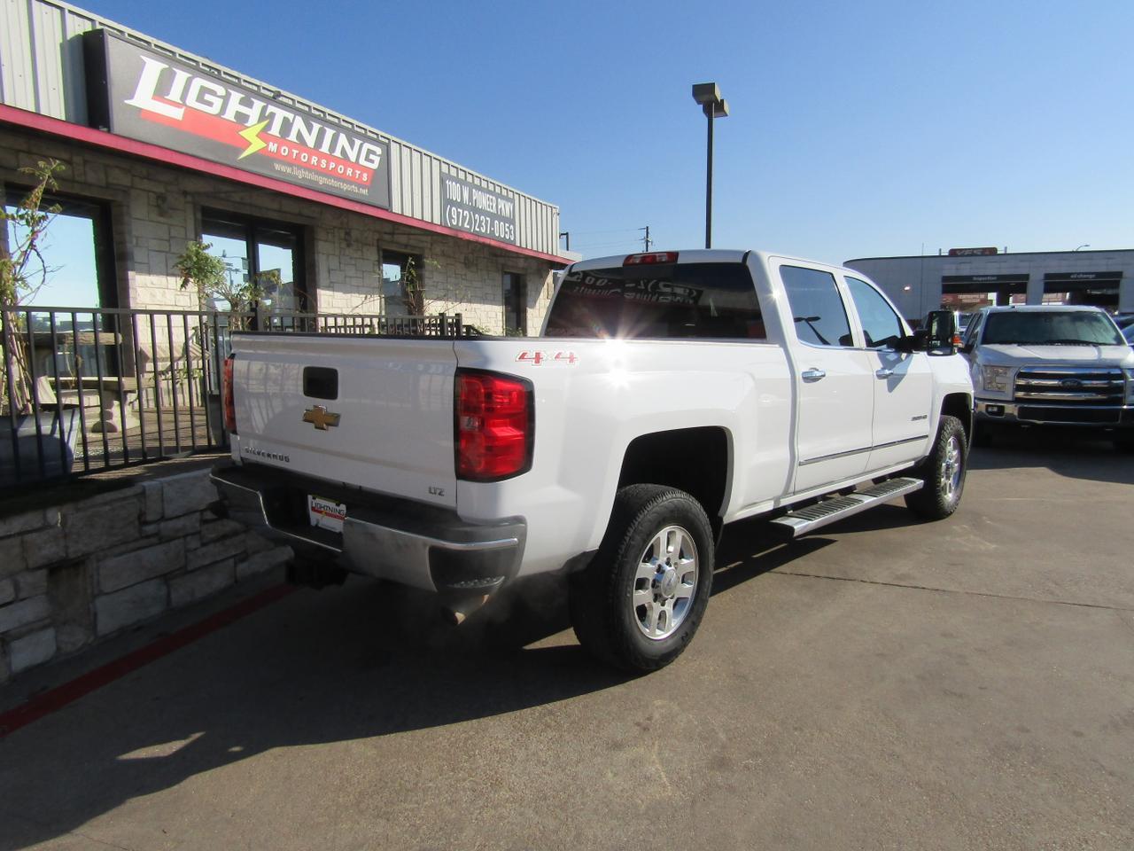 2015 Chevrolet Silverado 3500HD 4WD Crew Cab 153.7 LTZ Grand Prairie TX