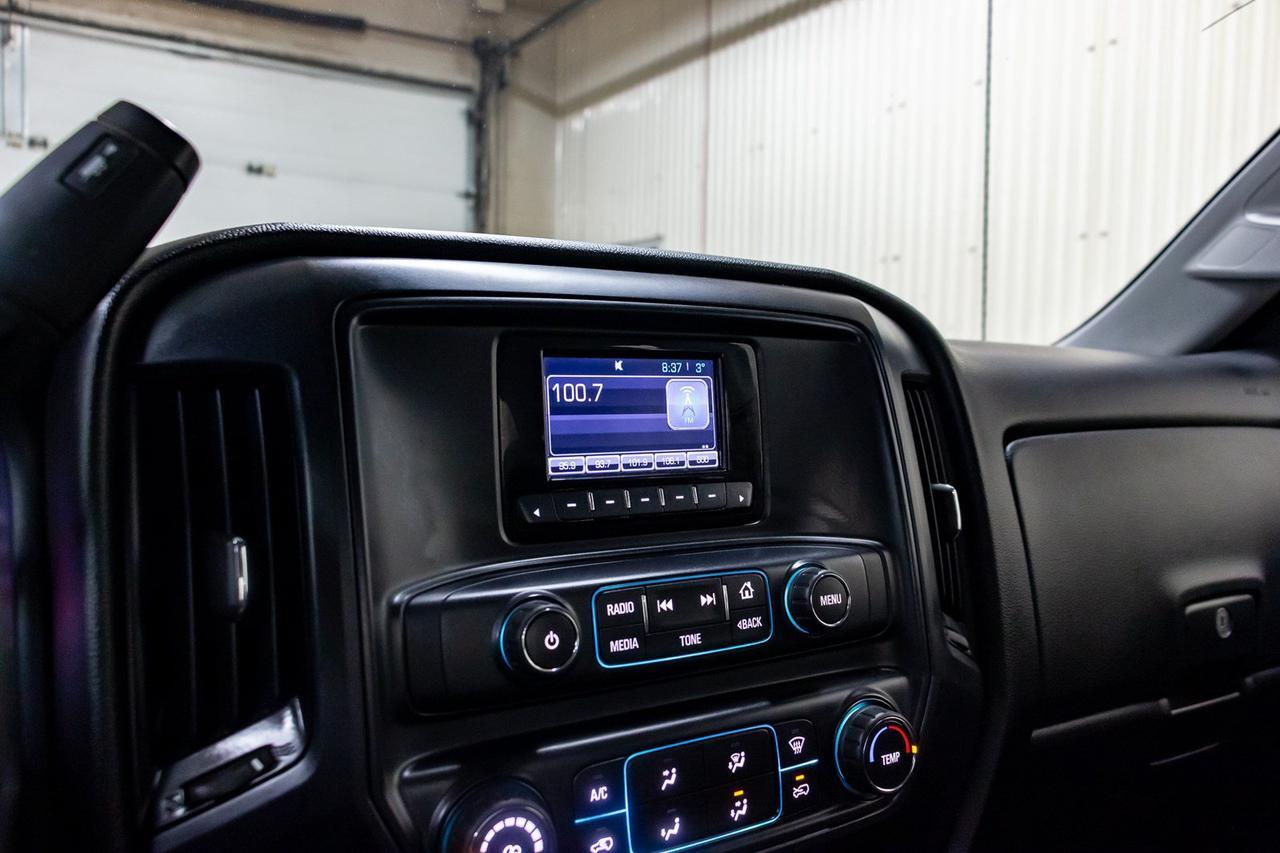 2015 Chevrolet Silverado 3500HD 4x4 Crew Cab LT DRW Red Deer AB