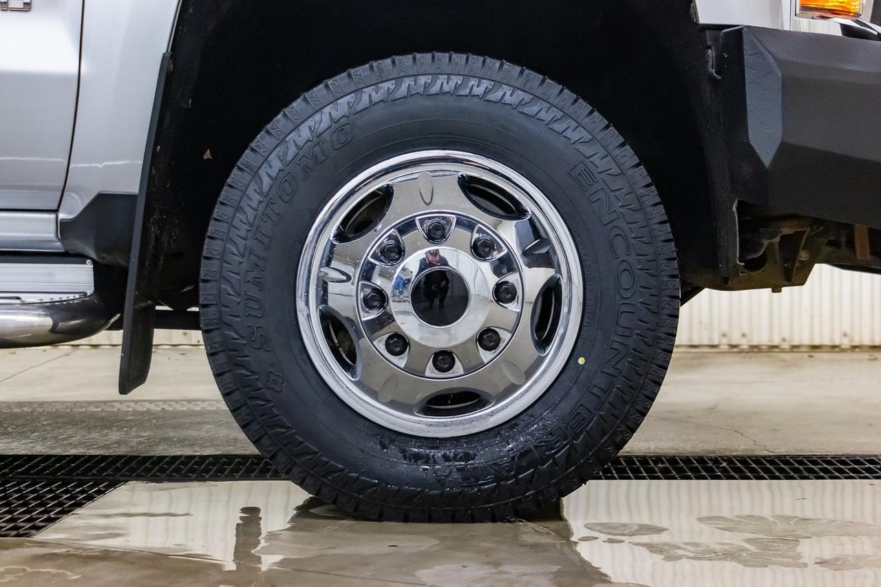 2015 Chevrolet Silverado 3500HD 4x4 Crew Cab LT DRW Red Deer AB