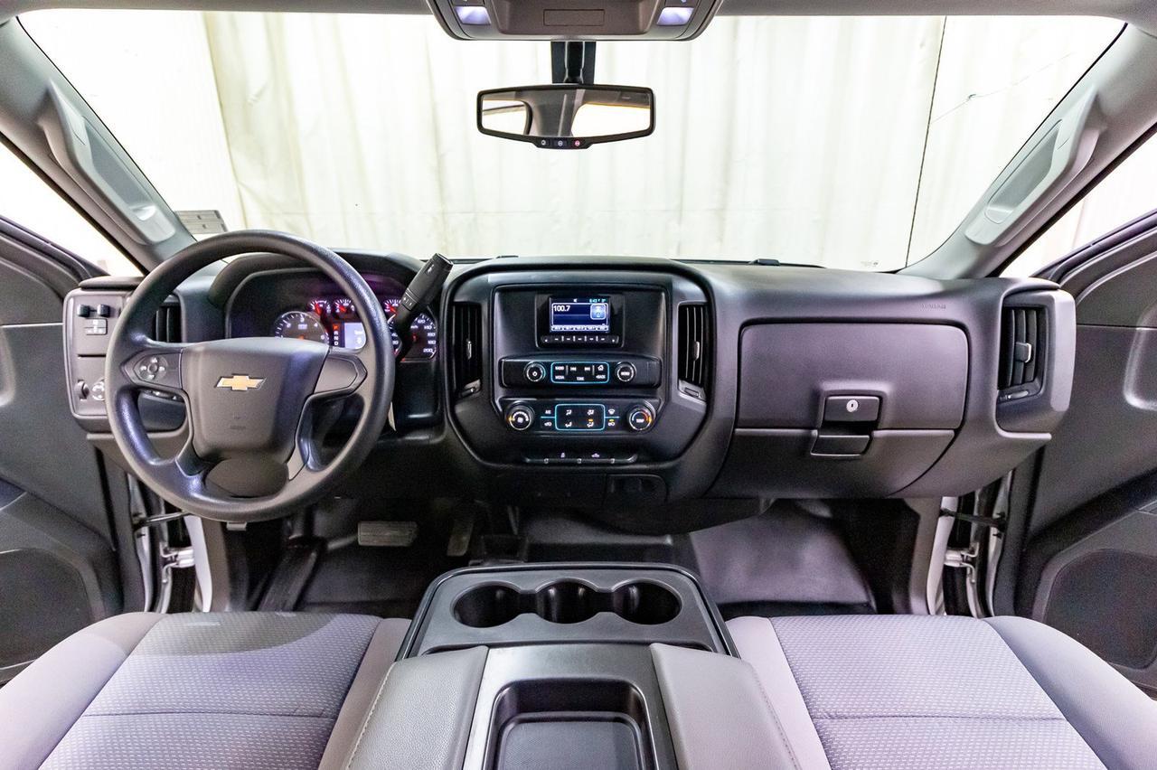 2015 Chevrolet Silverado 3500HD 4x4 Crew Cab LT DRW Red Deer AB