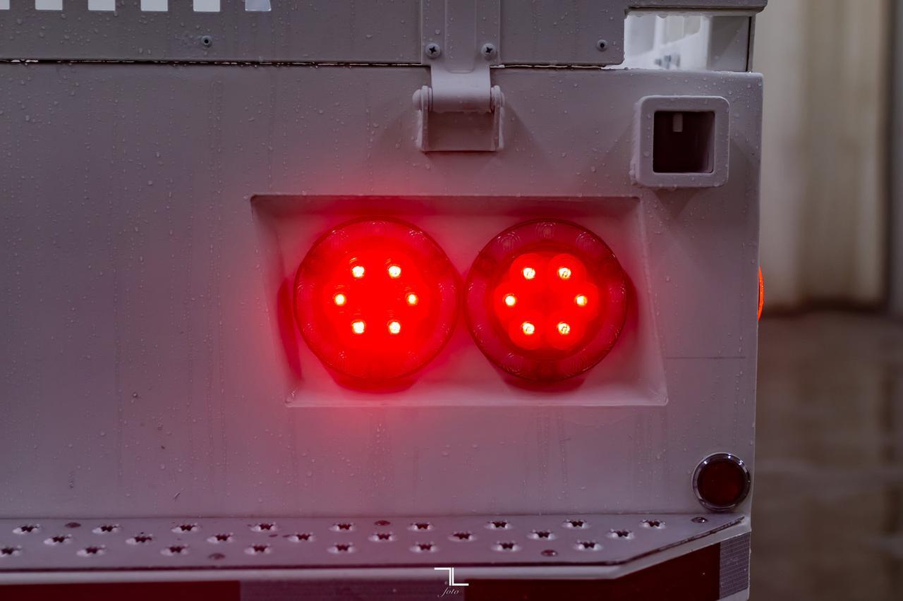 2015 Chevrolet Silverado 3500HD 4x4 Crew Cab LT Deck BCam Red Deer AB