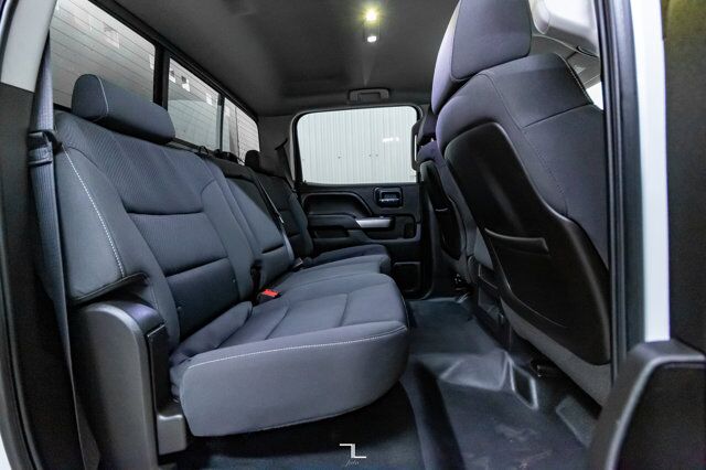 2015 Chevrolet Silverado 3500HD 4x4 Crew Cab LT Deck BCam Red Deer AB