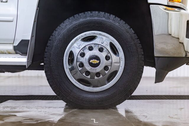 2015 Chevrolet Silverado 3500HD 4x4 Crew Cab LT Deck BCam Red Deer AB