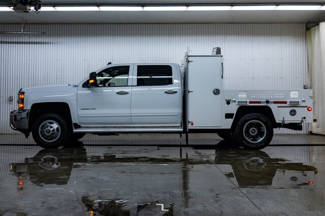 2015 Chevrolet Silverado 3500HD 4x4 Crew Cab LT Deck BCam Red Deer AB