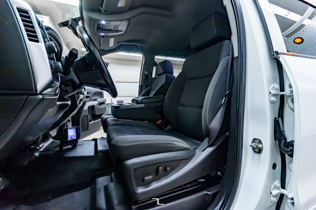 2015 Chevrolet Silverado 3500HD 4x4 Crew Cab LT Deck BCam Red Deer AB