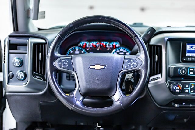 2015 Chevrolet Silverado 3500HD 4x4 Crew Cab LT Deck BCam Red Deer AB