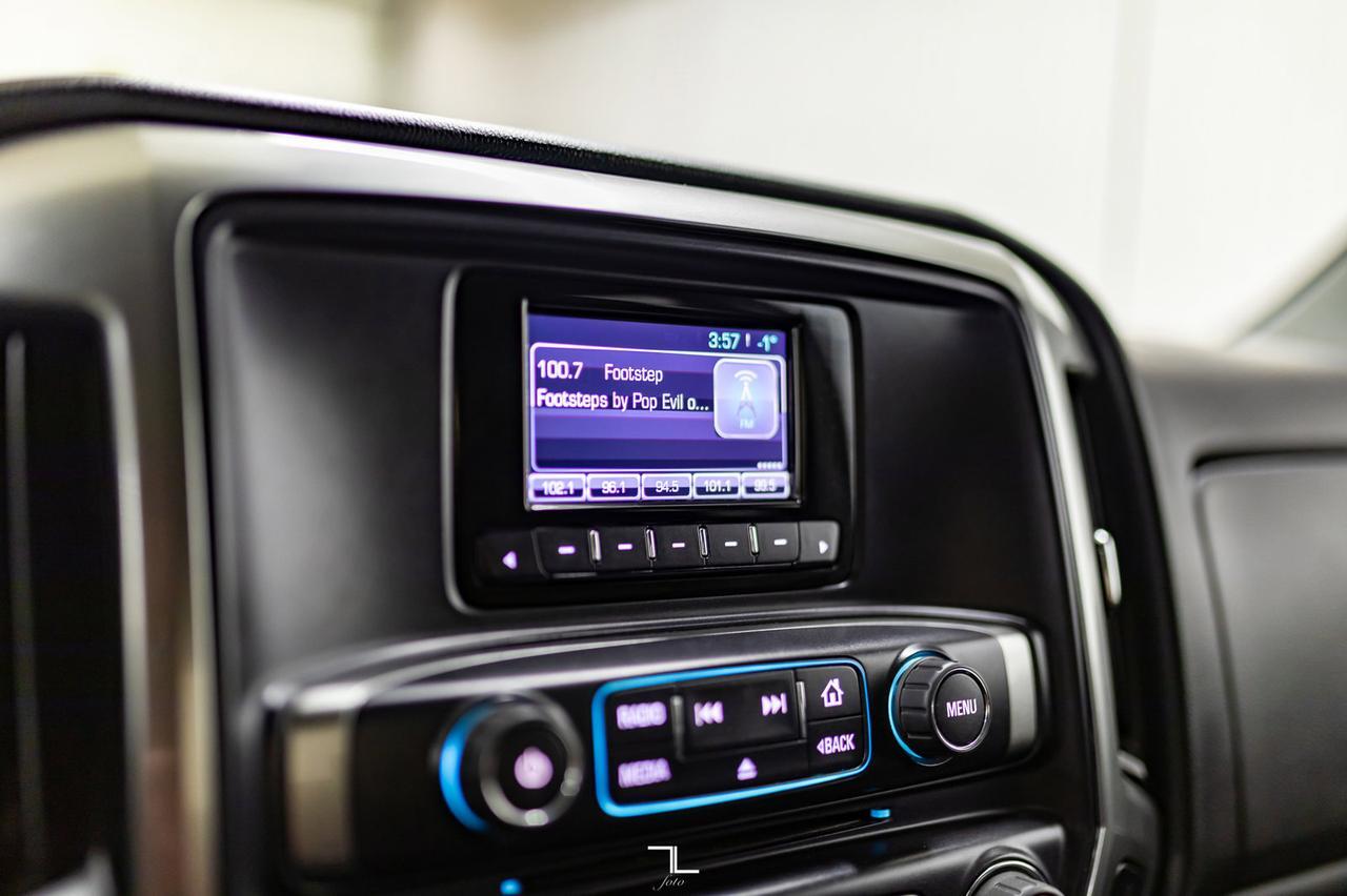 2015 Chevrolet Silverado 3500HD 4x4 Crew Cab LT Diesel Leather BCam Red Deer AB