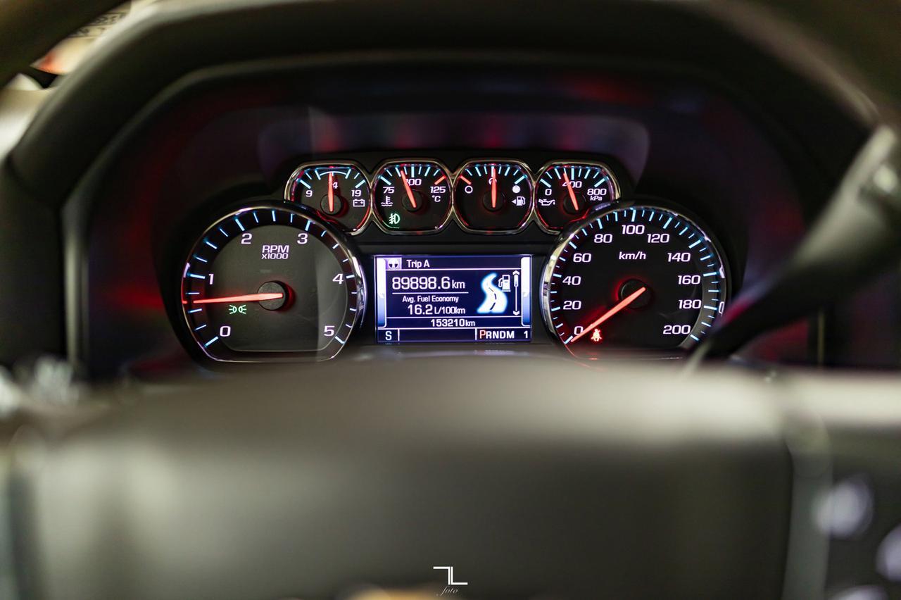 2015 Chevrolet Silverado 3500HD 4x4 Crew Cab LT Diesel Leather BCam Red Deer AB