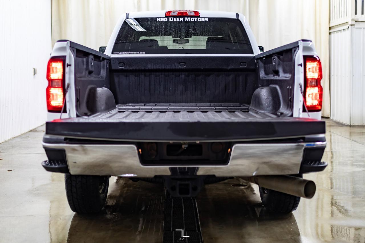 2015 Chevrolet Silverado 3500HD 4x4 Crew Cab LT Diesel Leather BCam Red Deer AB