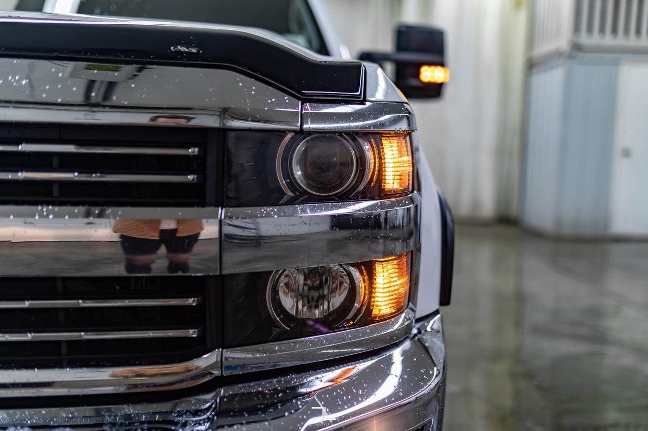 2015 Chevrolet Silverado 3500HD 4x4 Crew Cab LT Diesel Leather BCam Red Deer AB