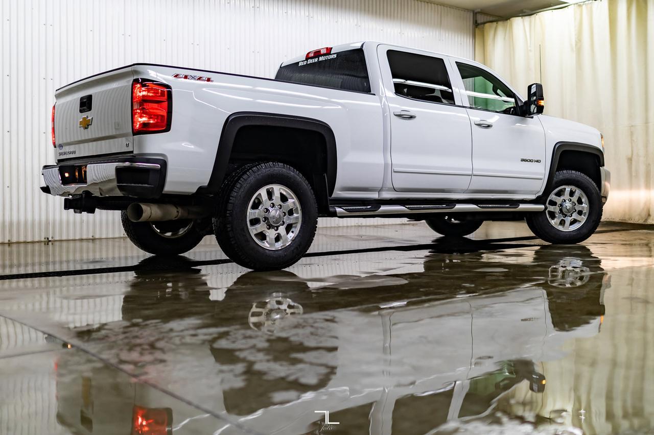 2015 Chevrolet Silverado 3500HD 4x4 Crew Cab LT Diesel Leather BCam Red Deer AB