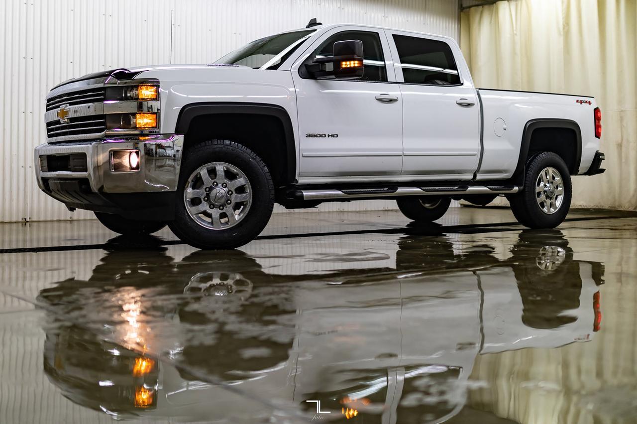 2015 Chevrolet Silverado 3500HD 4x4 Crew Cab LT Diesel Leather BCam Red Deer AB