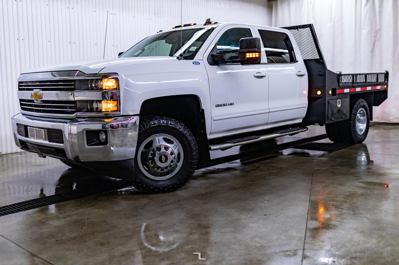 2015 Chevrolet Silverado 3500HD 4x4 Crew Cab LT Dually Deck BCam Red Deer AB