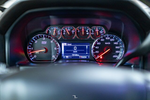 2015 Chevrolet Silverado 3500HD 4x4 Crew Cab LT Dually Deck BCam Red Deer AB