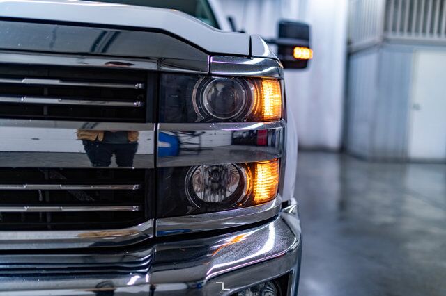 2015 Chevrolet Silverado 3500HD 4x4 Crew Cab LT Dually Deck BCam Red Deer AB