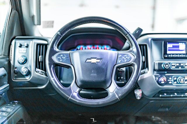 2015 Chevrolet Silverado 3500HD 4x4 Crew Cab LT Dually Deck BCam Red Deer AB