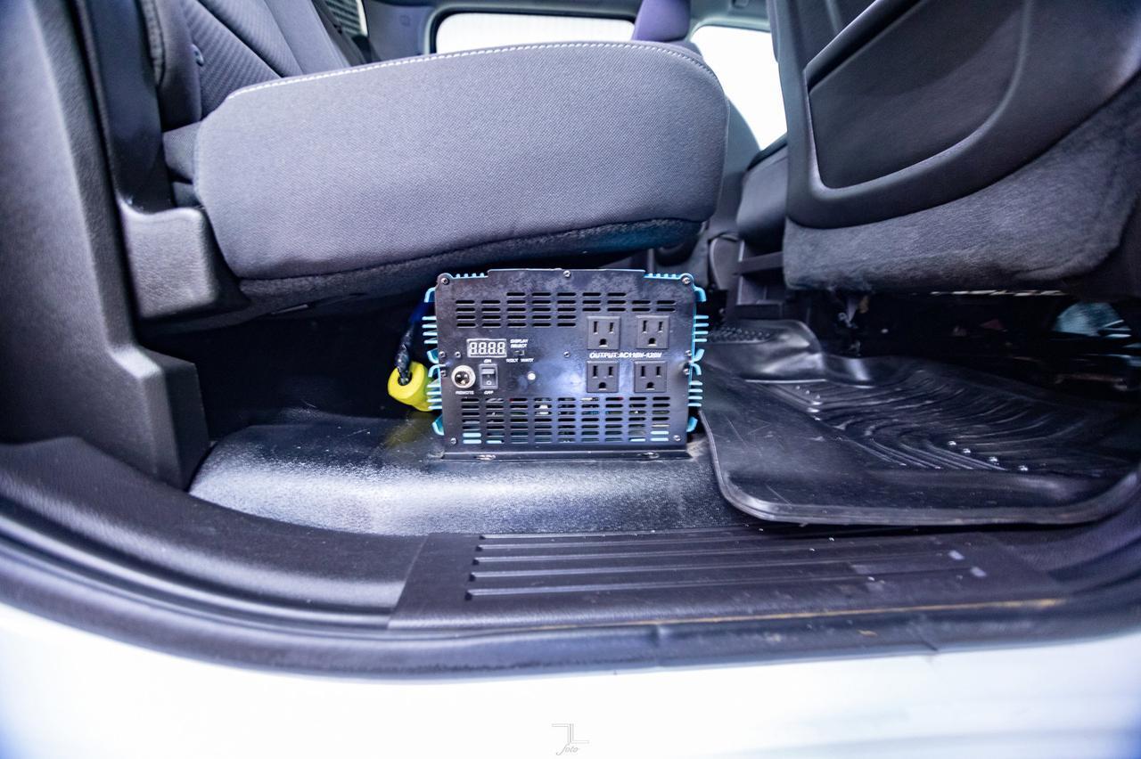 2015 Chevrolet Silverado 3500HD 4x4 Crew Cab LT Dually Deck Red Deer AB