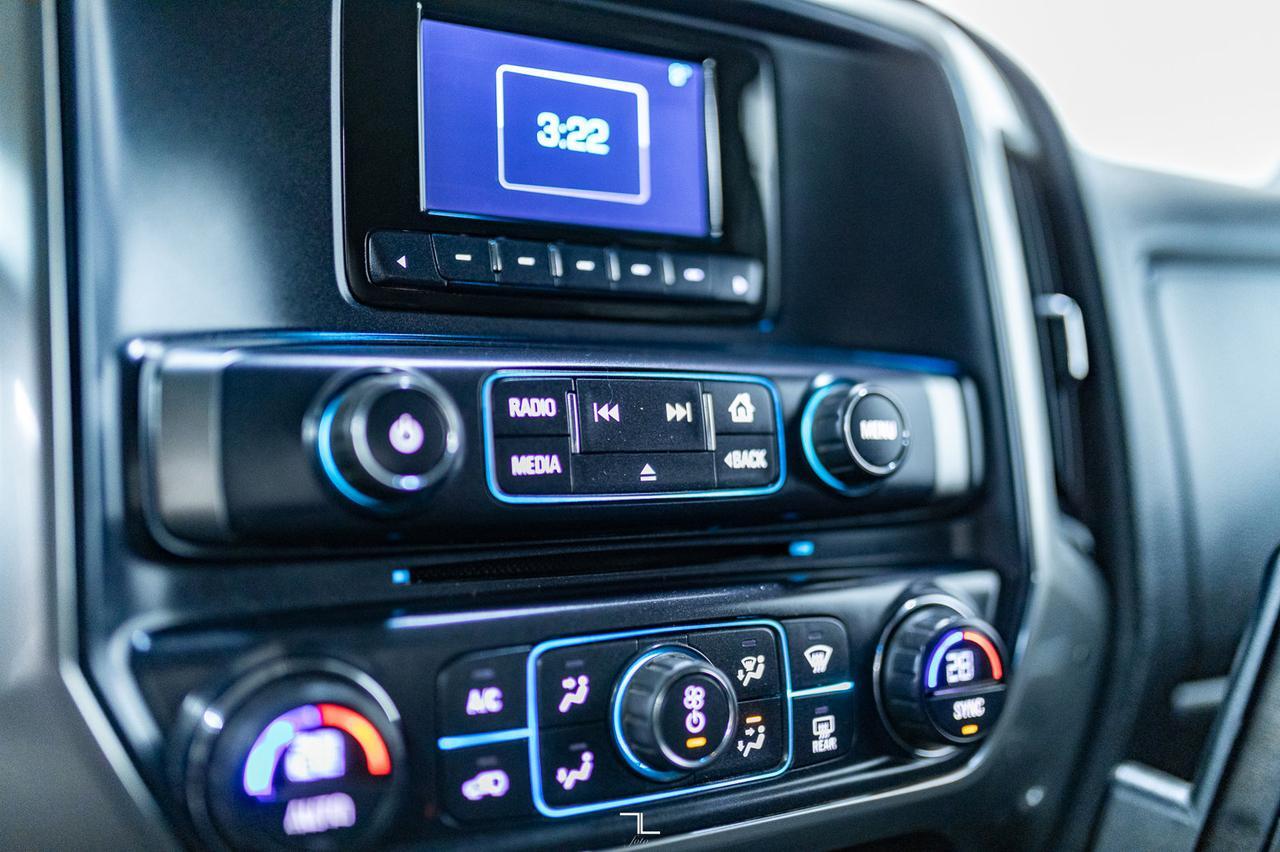 2015 Chevrolet Silverado 3500HD 4x4 Crew Cab LT Dually Deck Red Deer AB