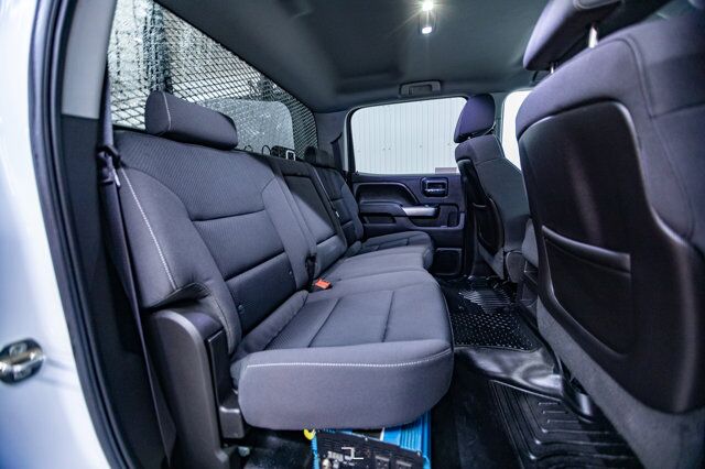 2015 Chevrolet Silverado 3500HD 4x4 Crew Cab LT Dually Deck Red Deer AB