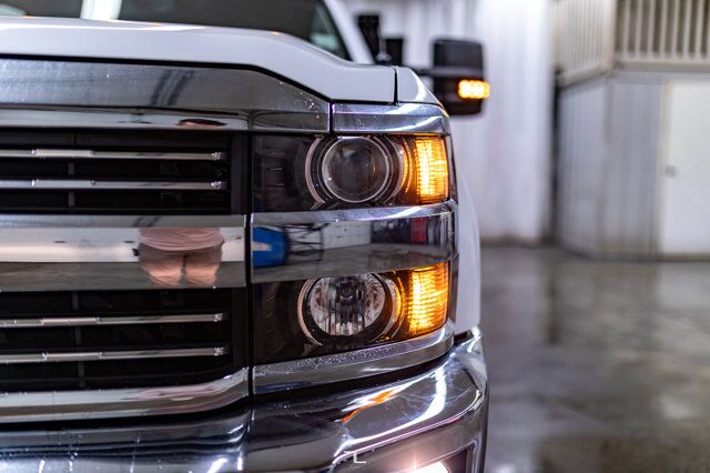 2015 Chevrolet Silverado 3500HD 4x4 Crew Cab LT Dually Deck Red Deer AB