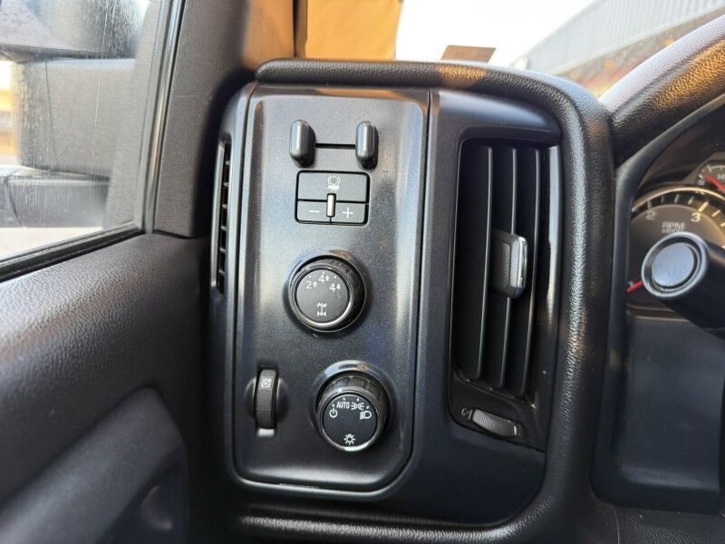 2015 Chevrolet Silverado 3500HD 4x4 Diesel Utility Work Truck Collinsville OK