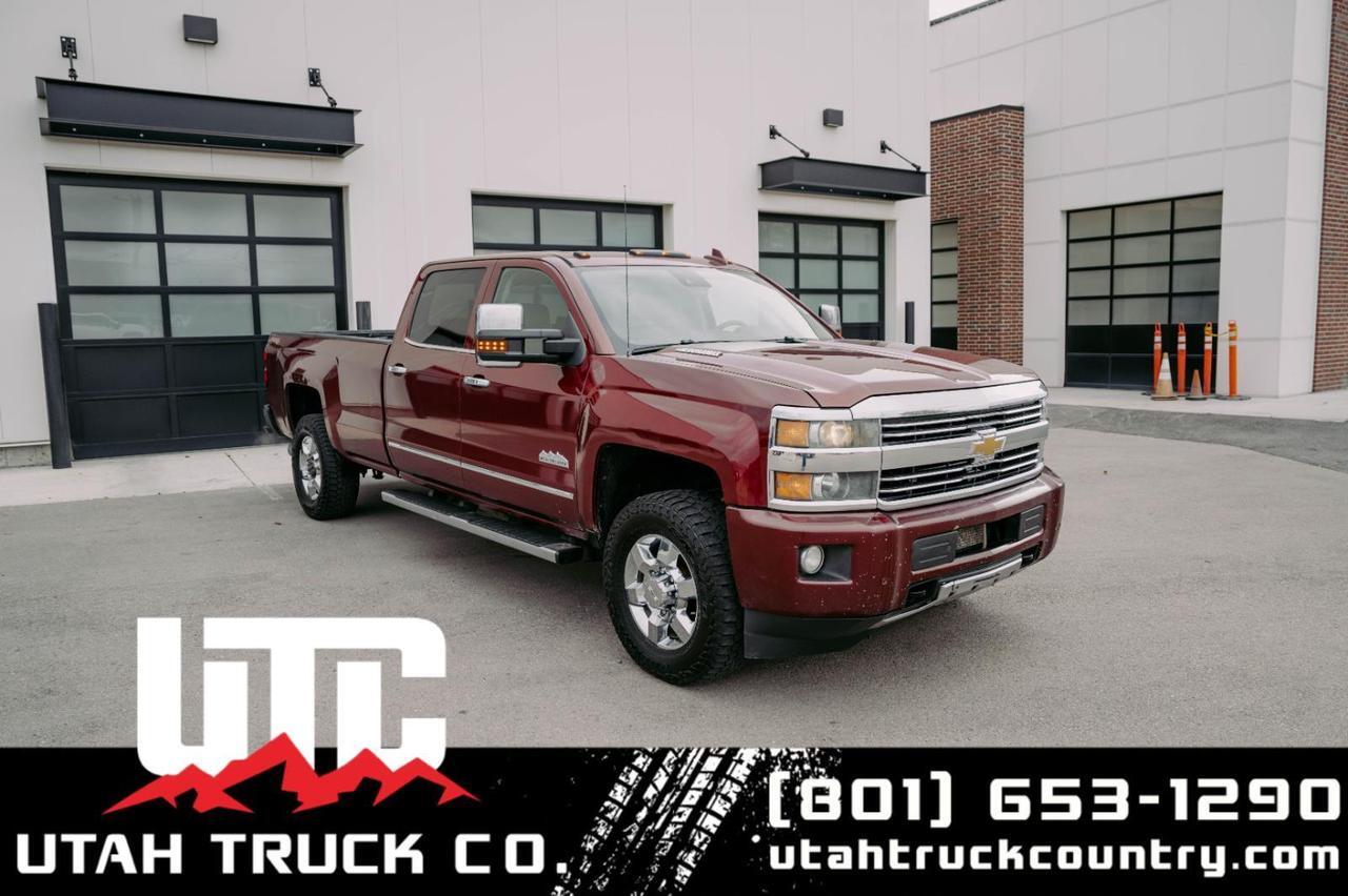 2015 Chevrolet Silverado 3500HD Built After Aug 14 High Country