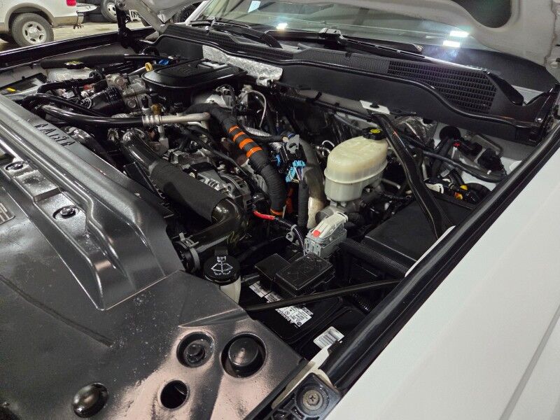 2015 Chevrolet Silverado 3500HD LTZ 4WD Dually 6.6L Duramax Diesel GPS Camera TV DVD FREE WARRANTY Arlington TX