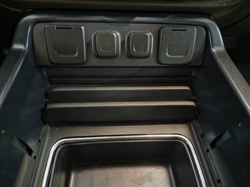 2015 Chevrolet Silverado 3500HD LTZ 4WD Dually 6.6L Duramax Diesel GPS Camera TV DVD FREE WARRANTY Arlington TX