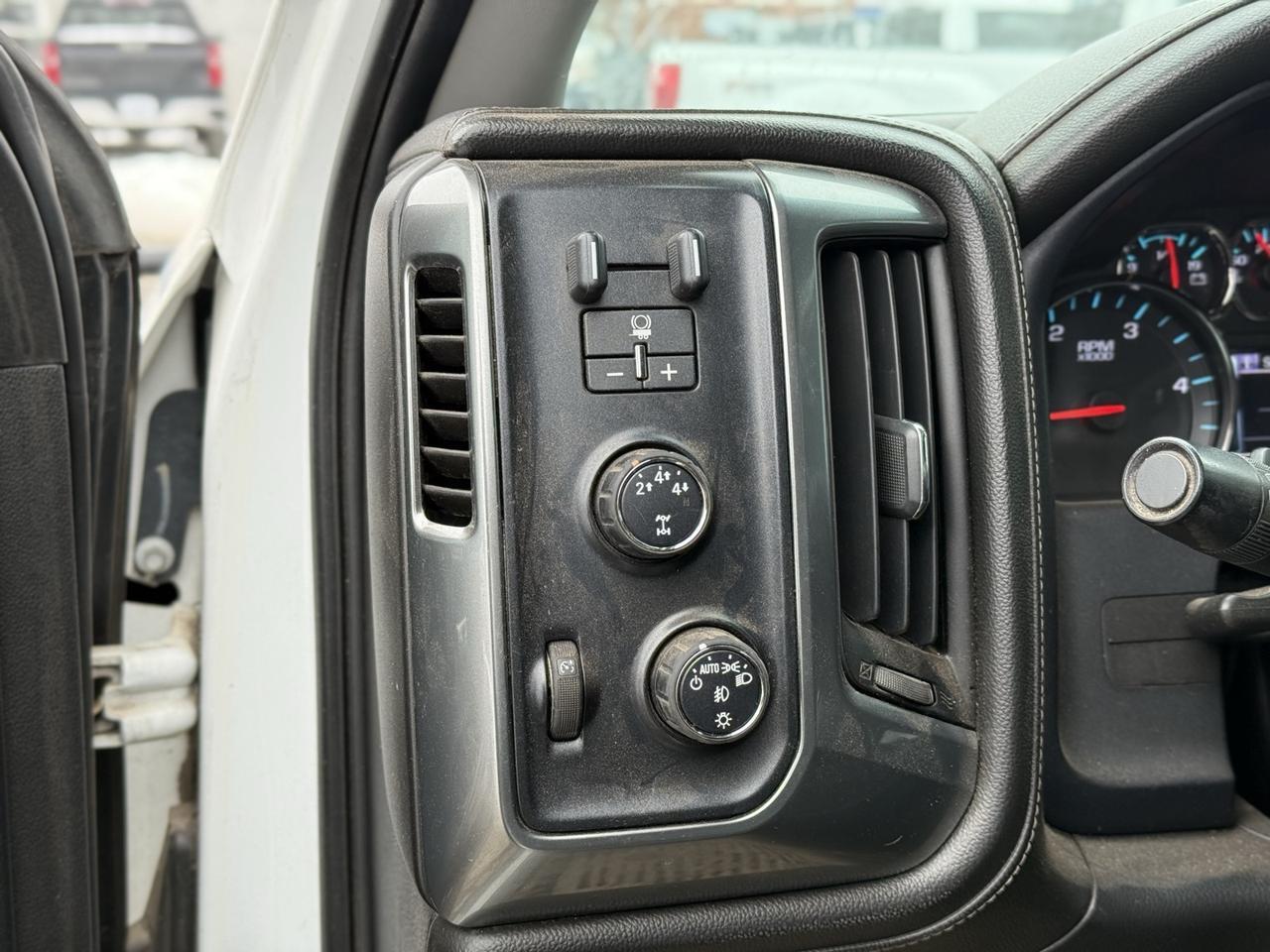 2015 Chevrolet Silverado 3500HD LTZ Crestwood KY