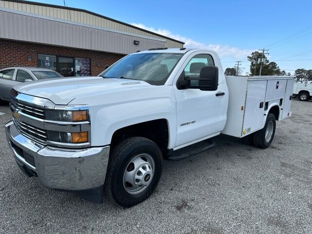 2015 Chevrolet Silverado 3500HD Reg Cab Knapheide Utility DRW 6.6L Diesel