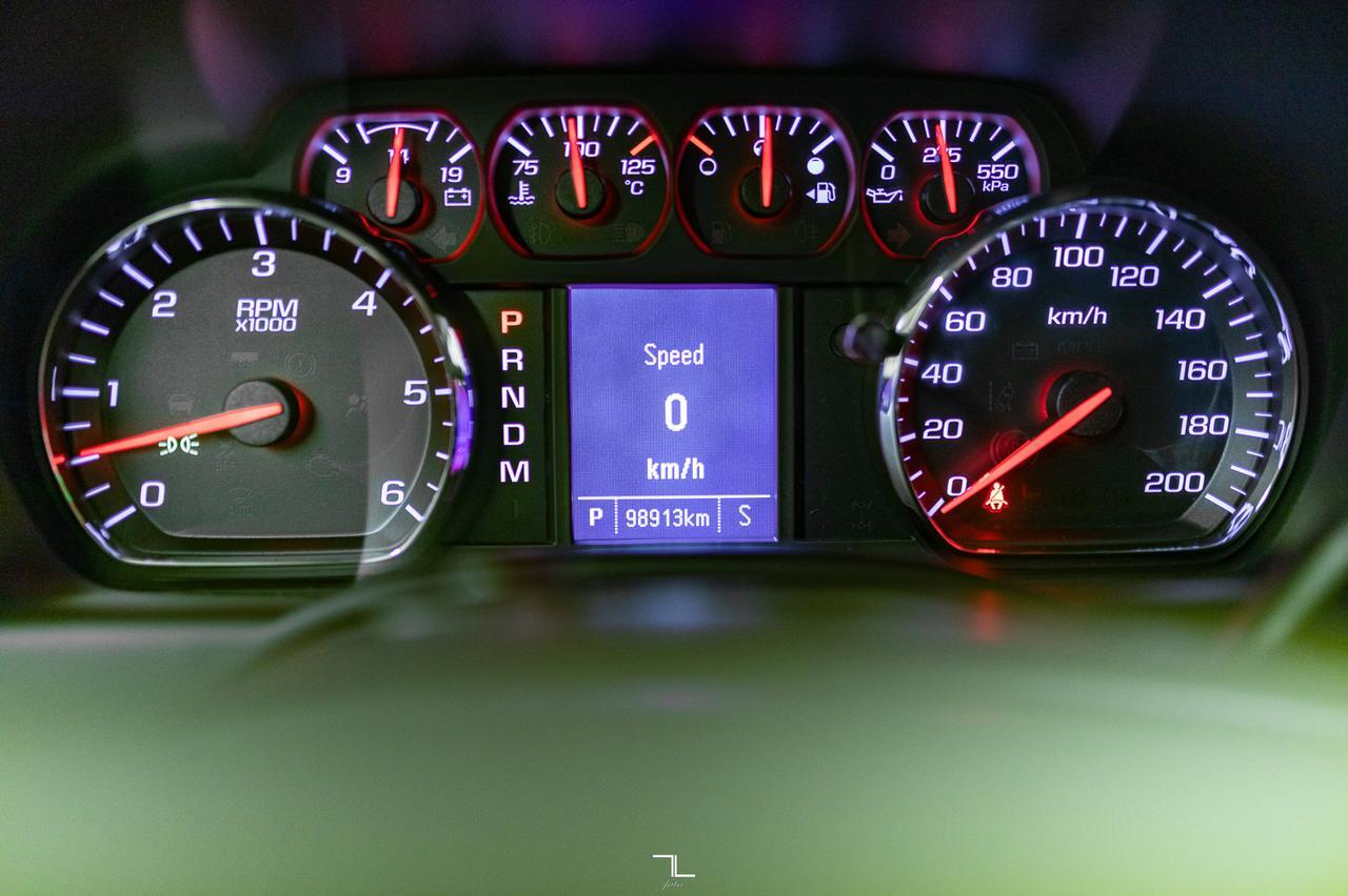 2015 Chevrolet Suburban 1500 4x4 LS BCam 8 Passenger Red Deer AB