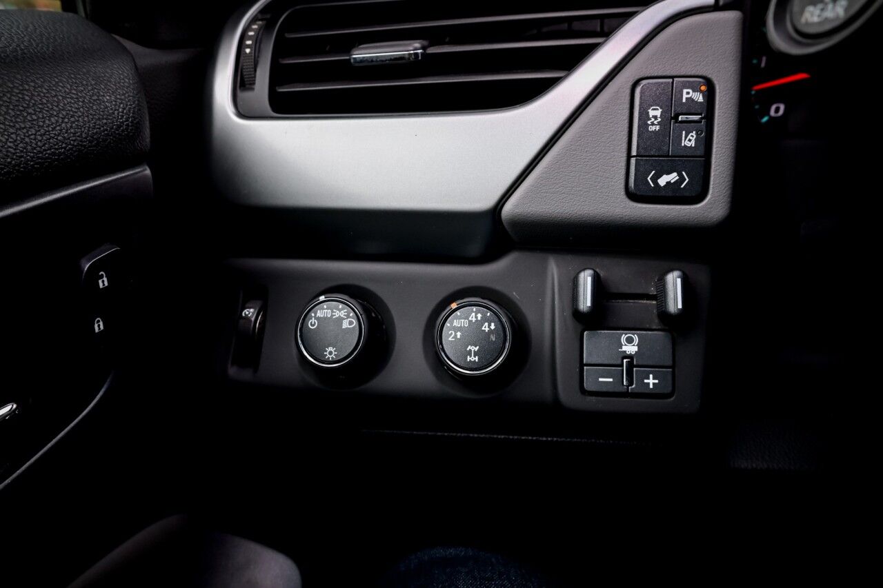 2015 Chevrolet Suburban LT, EXTRA CLEAN Springfield NJ