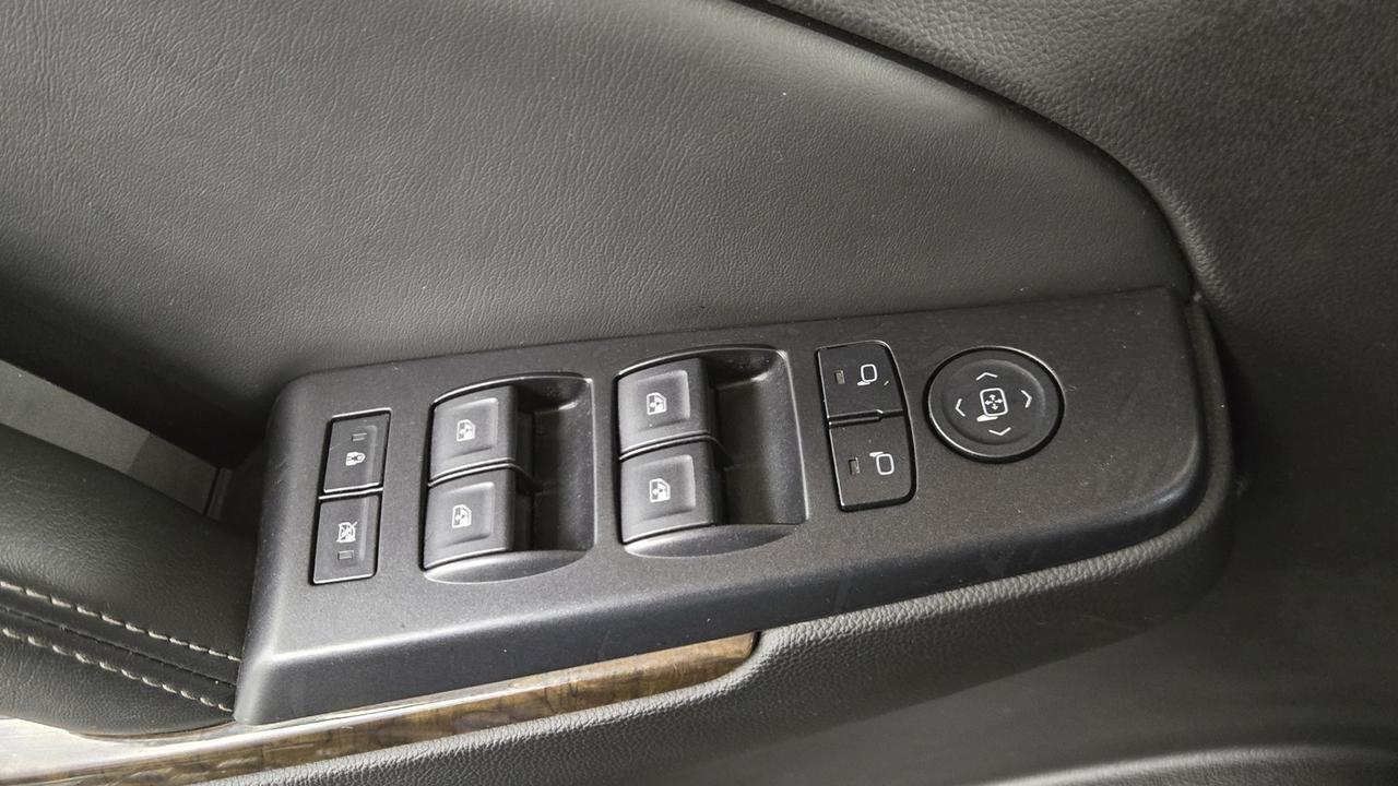 2015 Chevrolet Suburban LT Jersey City NJ