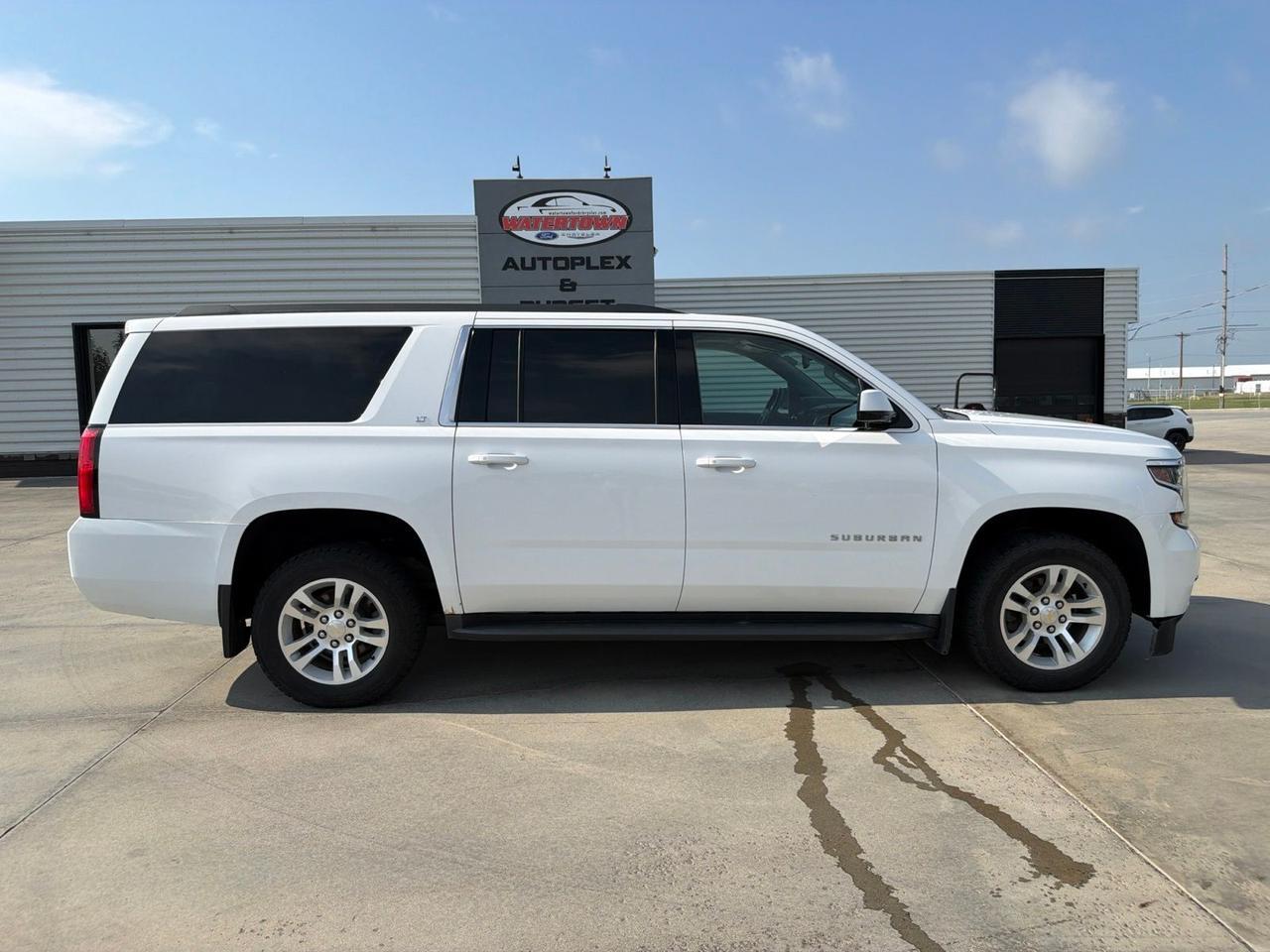 2015 Chevrolet Suburban LT