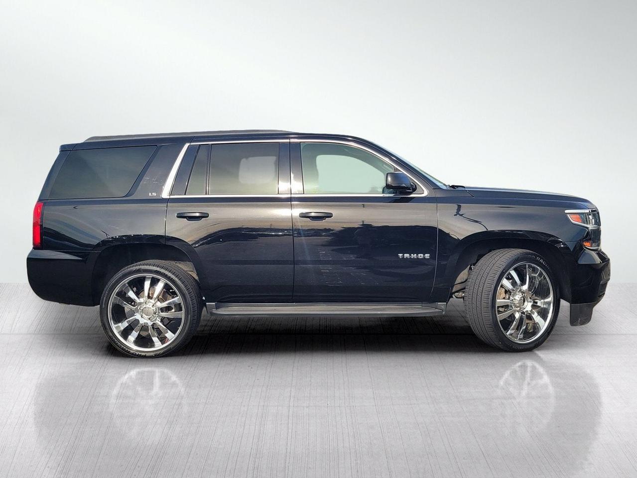 2015 Chevrolet TAHOE LS
