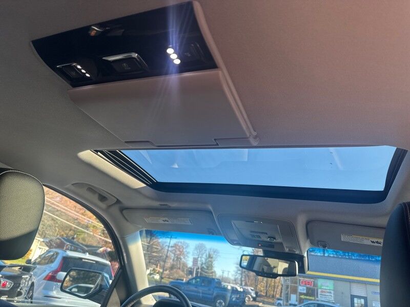 2015 Chevrolet Tahoe LTZ - 1 OWNER - ZERO RUST - WELL MAINTAINED Webster MA