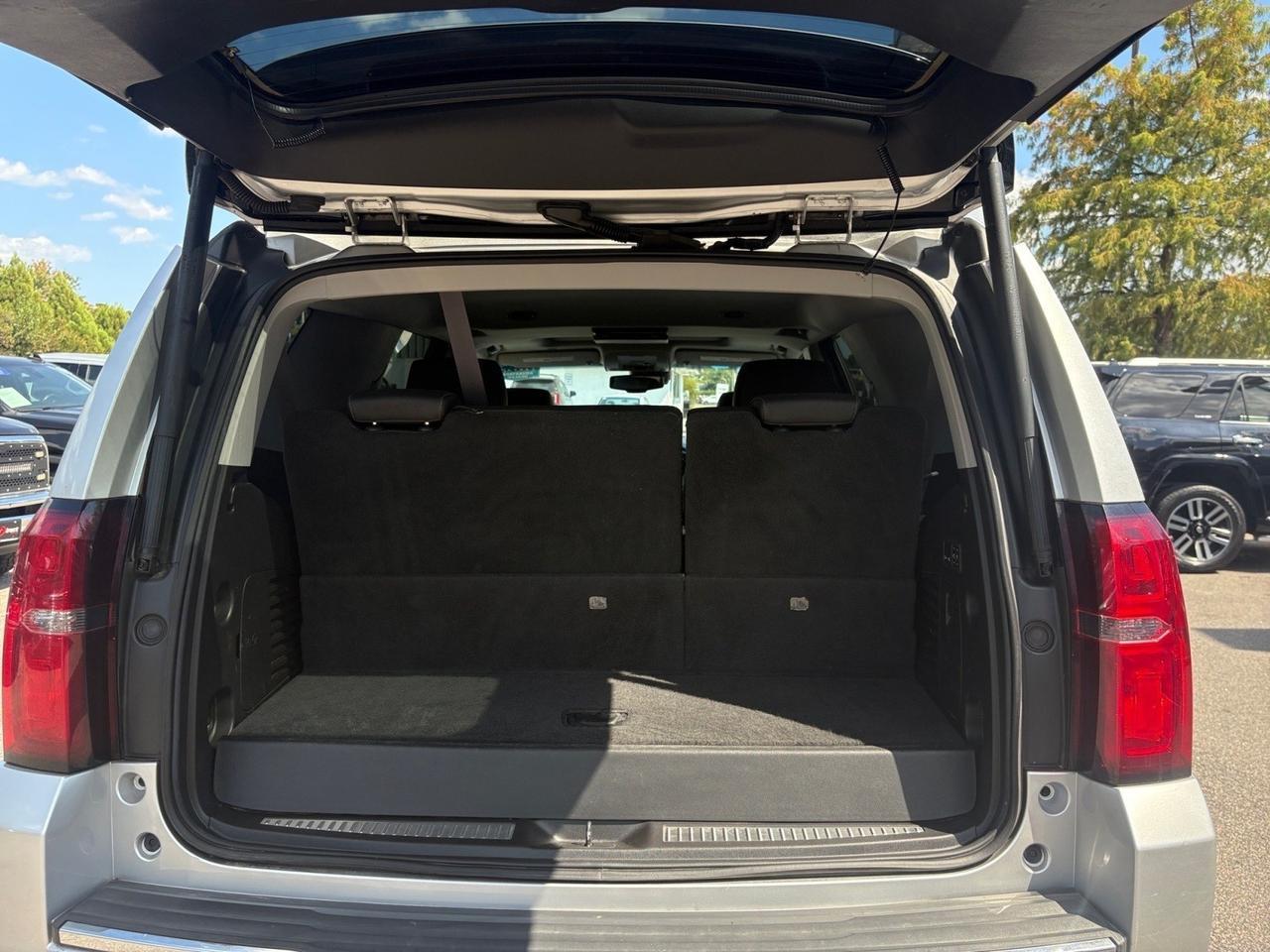 2015 Chevrolet Tahoe LTZ, POWER LIFTGATE, RUNNING BOARDS, SUNROOF, BACKUP CAMERA, CAPTAINS CHAIRS, POWER 3RD ROW, HEATED & VENTILATED SEATS, NAVIGATION, HEATED STEERING WHEEL, LOW MILES, HOP IN THIS TAHOE TODAY! Virginia Beach VA