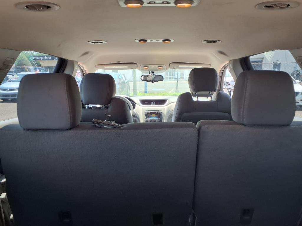 2015 Chevrolet Traverse LS Levittown PA