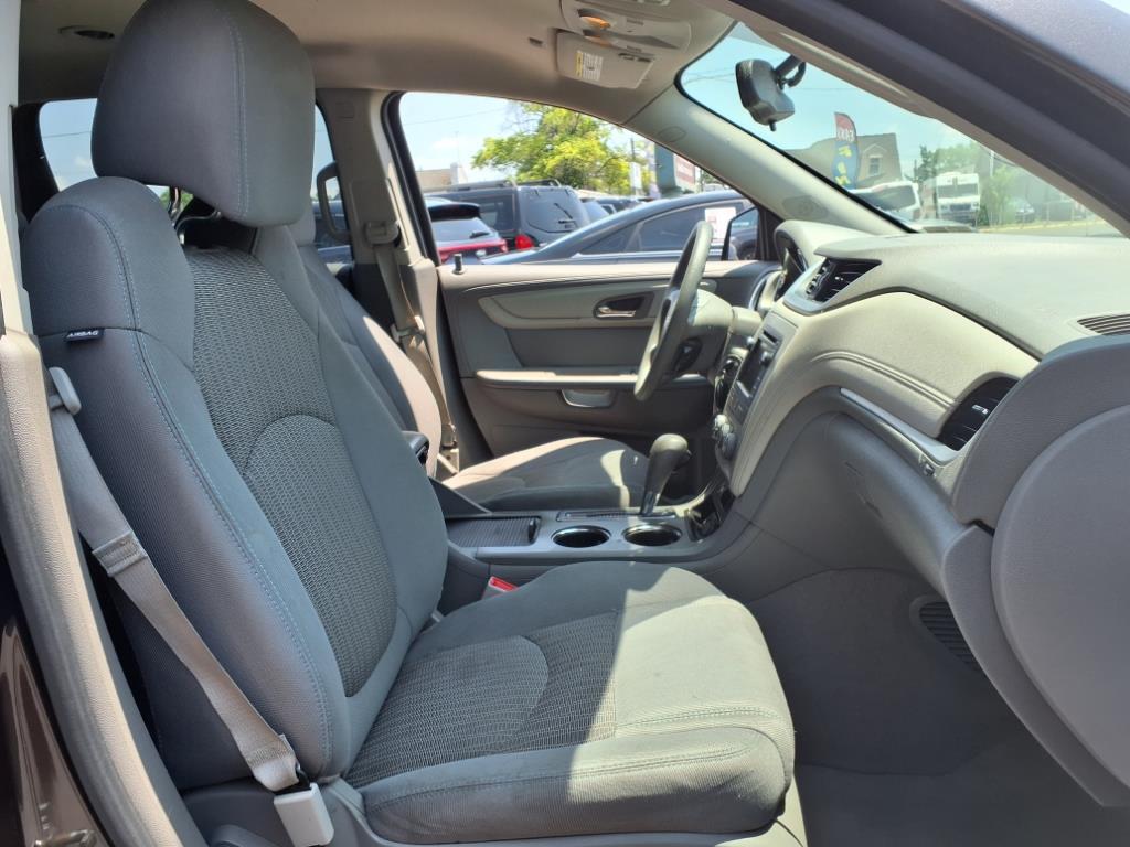2015 Chevrolet Traverse LS Levittown PA