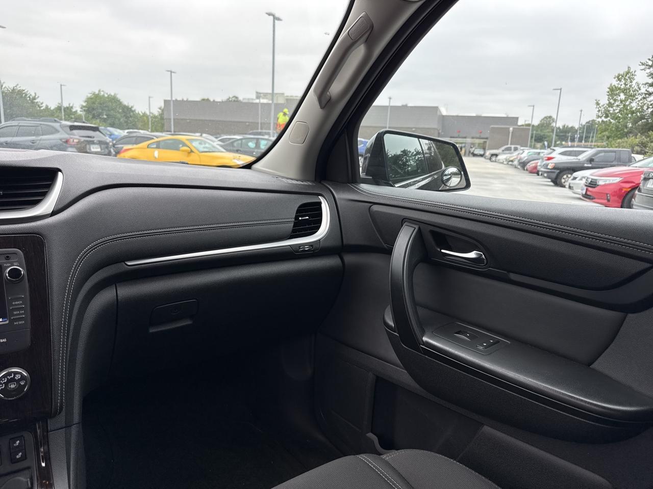 2015 Chevrolet Traverse LT Springfield VA