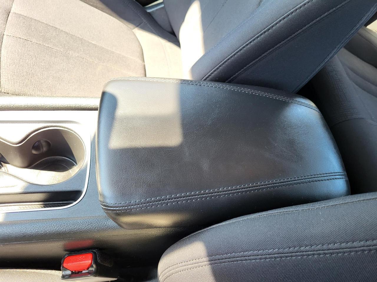 2015 Chrysler 200 4dr Sdn Limited FWD Beeville TX