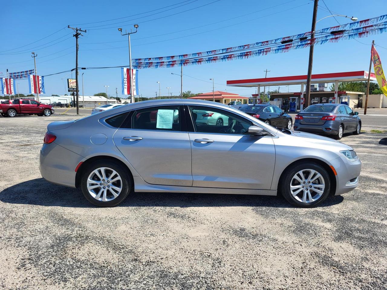 2015 Chrysler 200 4dr Sdn Limited FWD Beeville TX