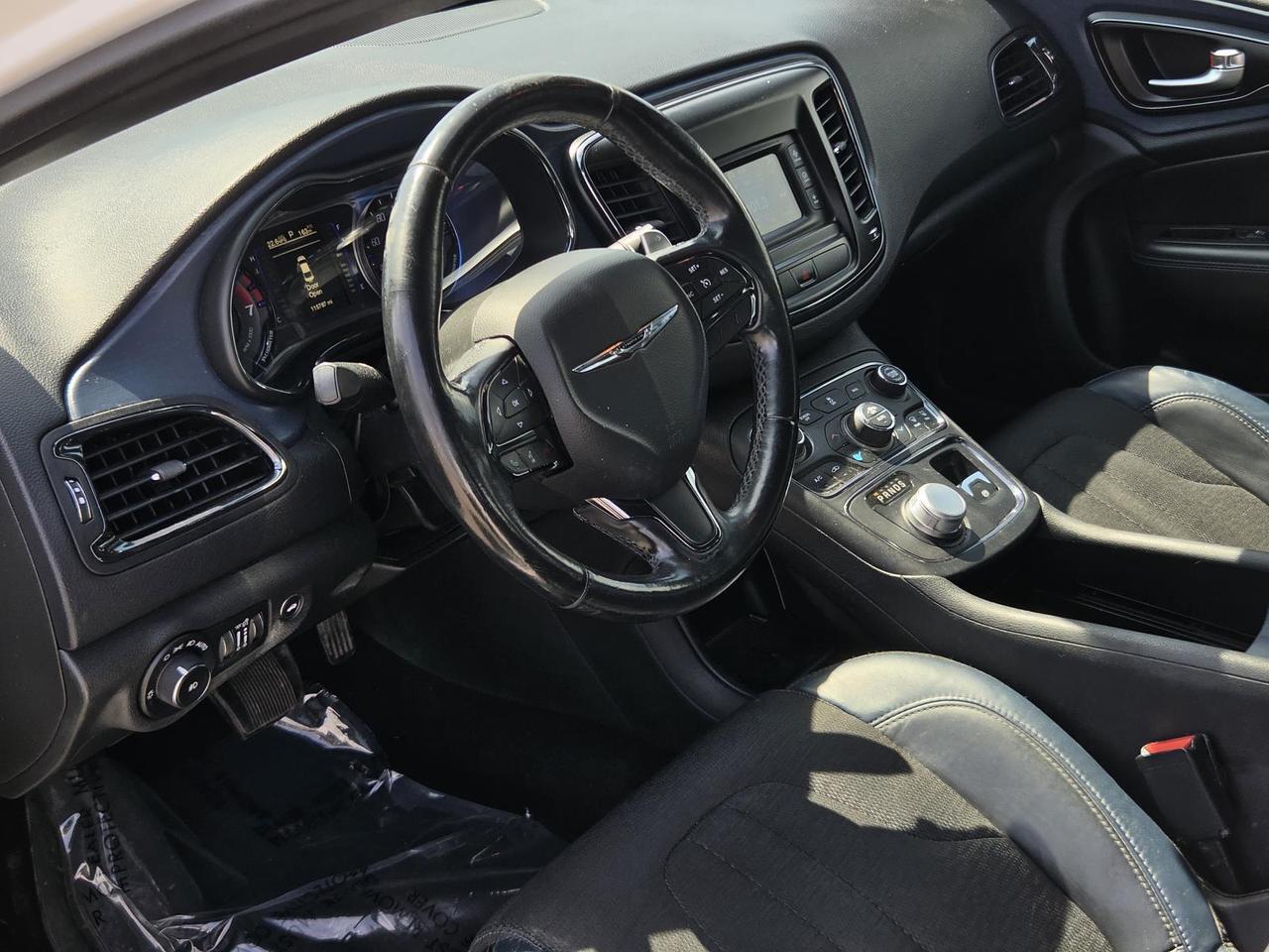 2015 Chrysler 200 4dr Sdn S FWD Beeville TX