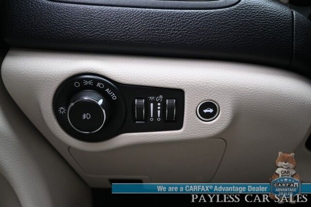 2015 Chrysler 200 C / AWD / 3.6L V6 / Premium Group / Auto Start / Heated & Cooled Leather Seats / Heated Steering Wheel / Navigation / Alpine Speakers / Adaptive Cruise / Lane Depart & Blind Spot Alert / Bluetooth / Back Up Camera Anchorage AK