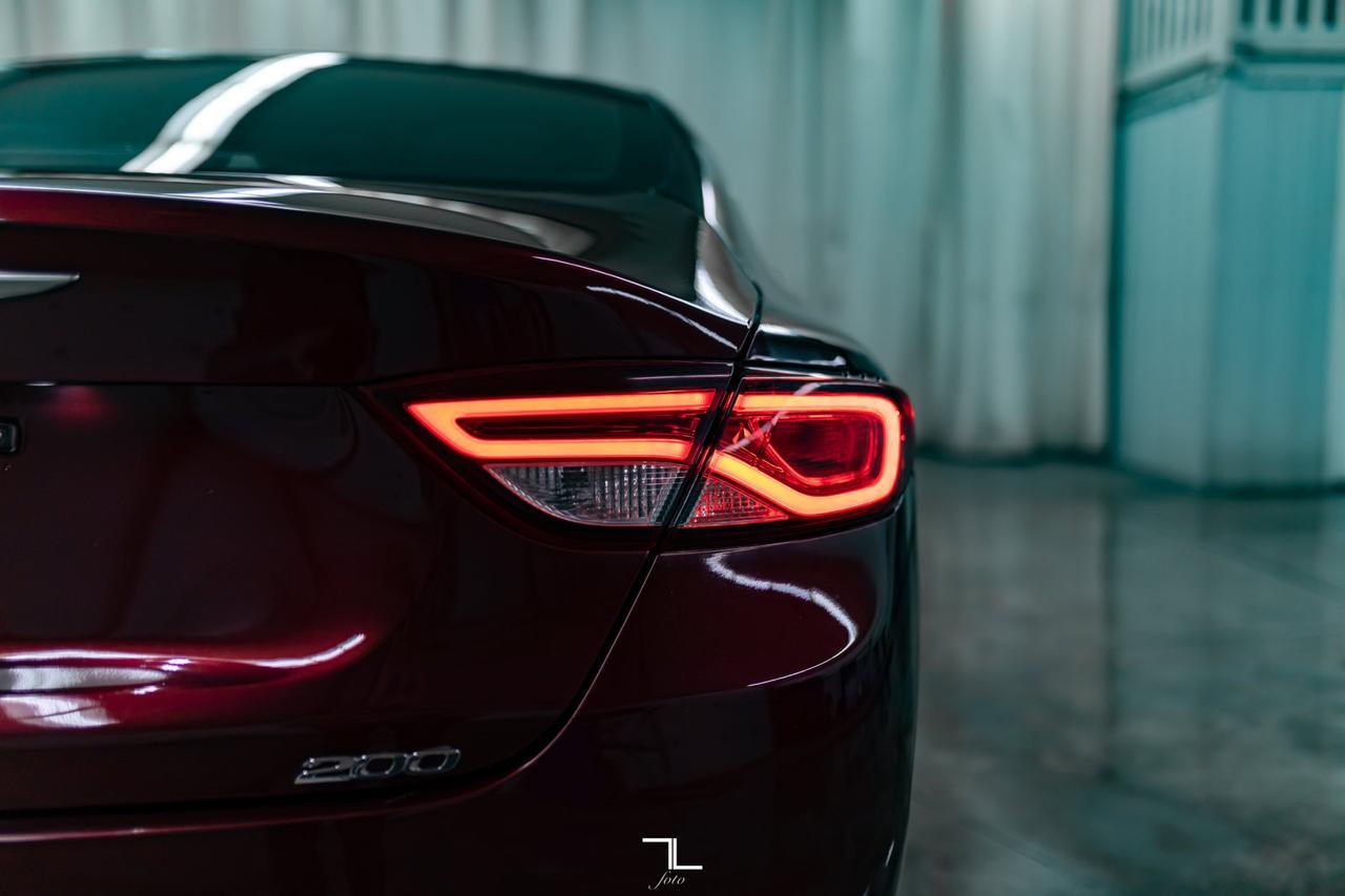 2015 Chrysler 200 LX Red Deer AB