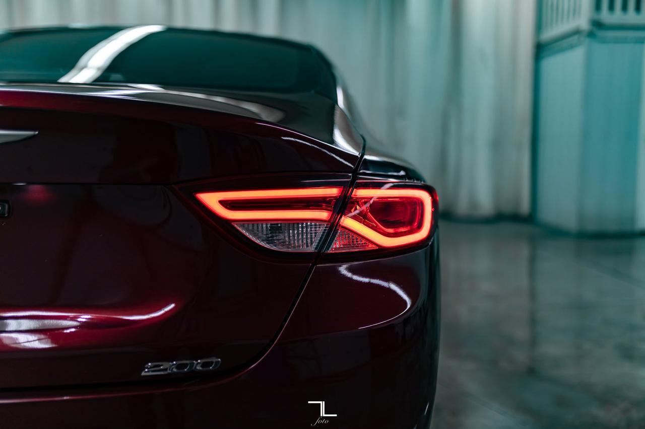 2015 Chrysler 200 LX Red Deer AB