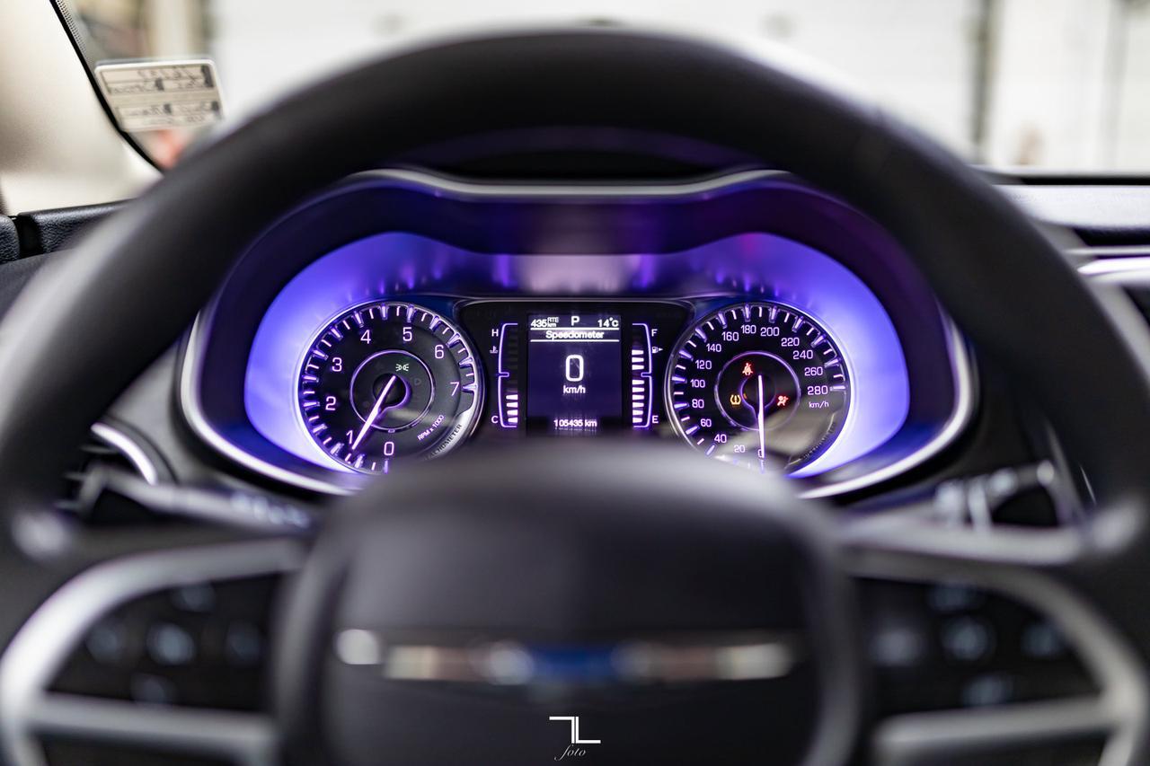 2015 Chrysler 200 LX Red Deer AB