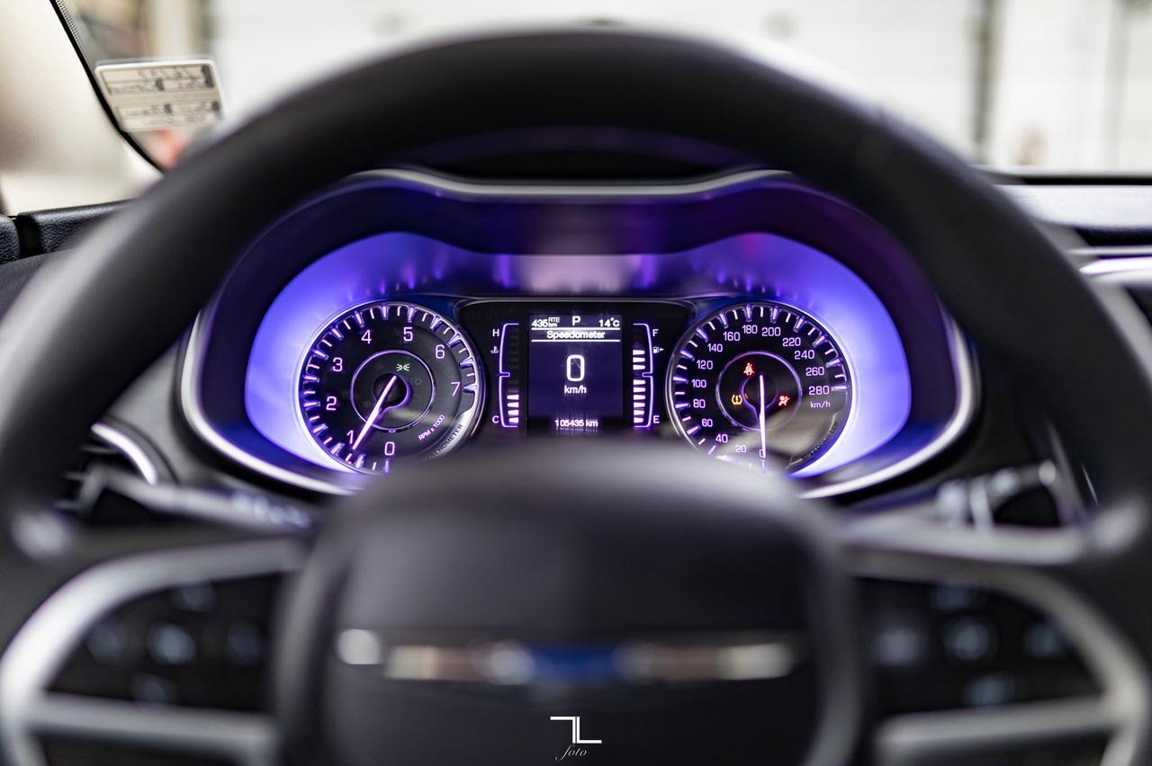 2015 Chrysler 200 LX Red Deer AB