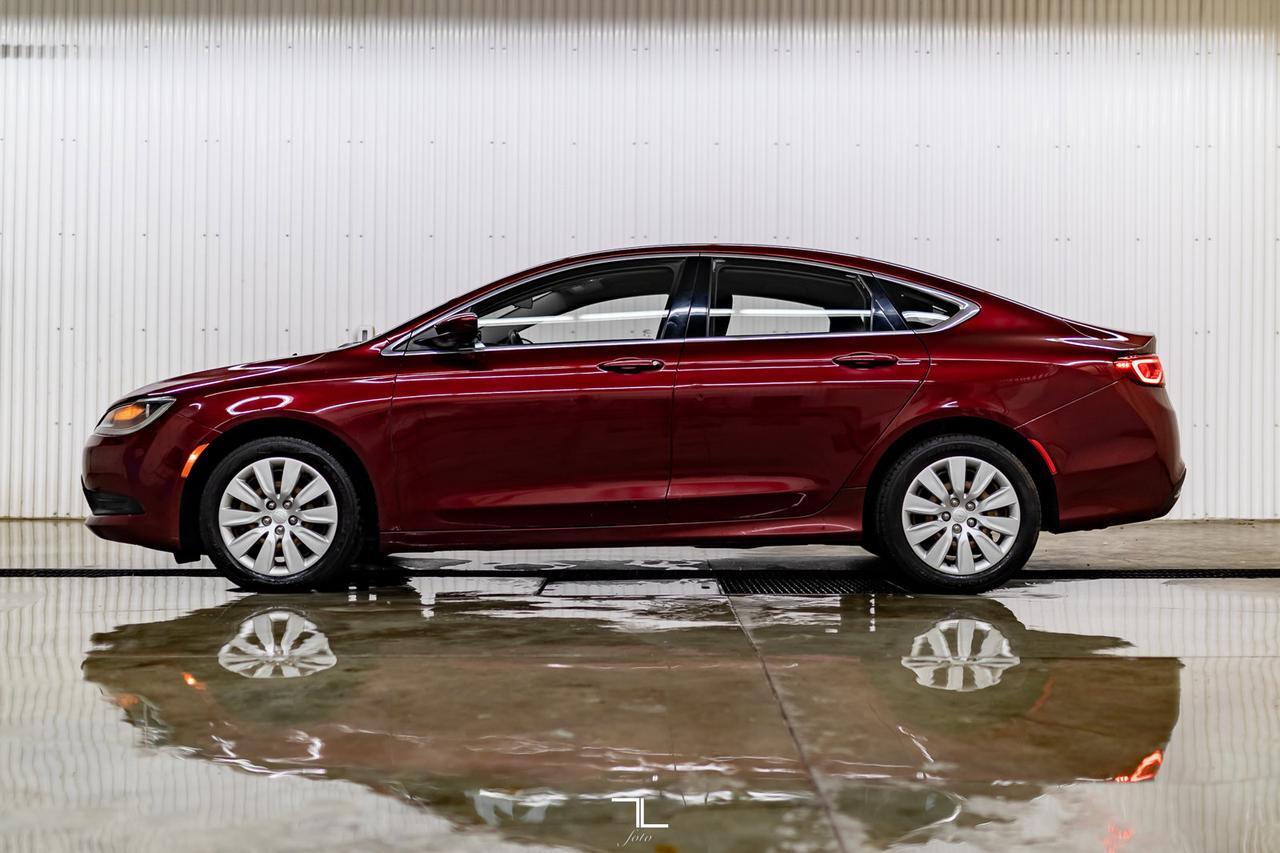 2015 Chrysler 200 LX Red Deer AB