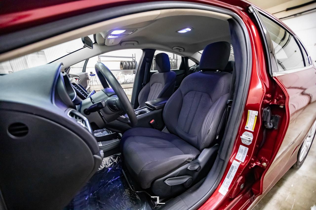 2015 Chrysler 200 LX Red Deer AB